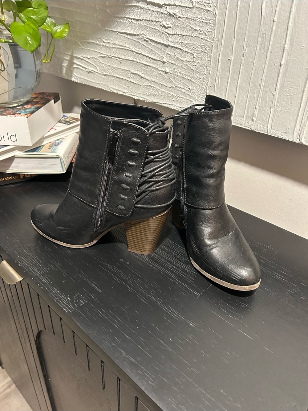 Journee Collection Black Lace Up Ankle Boots Size 9 Block Heel Side Zip Boho